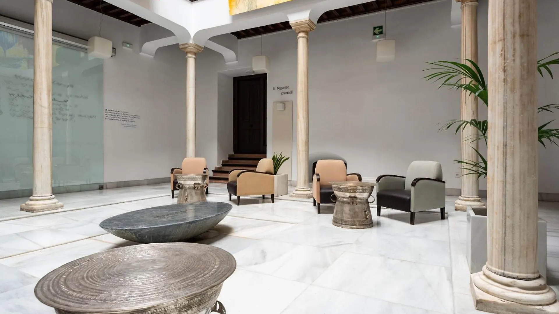 El Ladron De Agua Palacete Granada Apartment